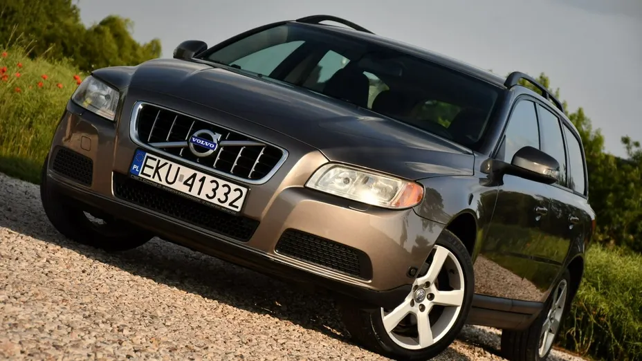 VOLVO V70 -