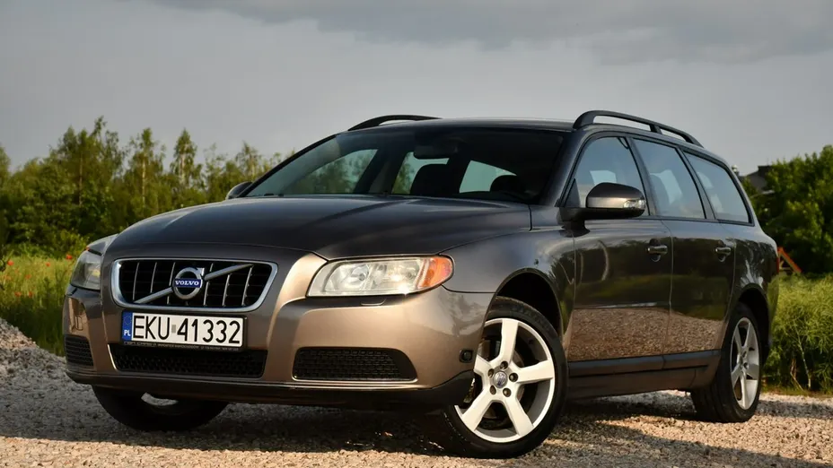 VOLVO V70 -
