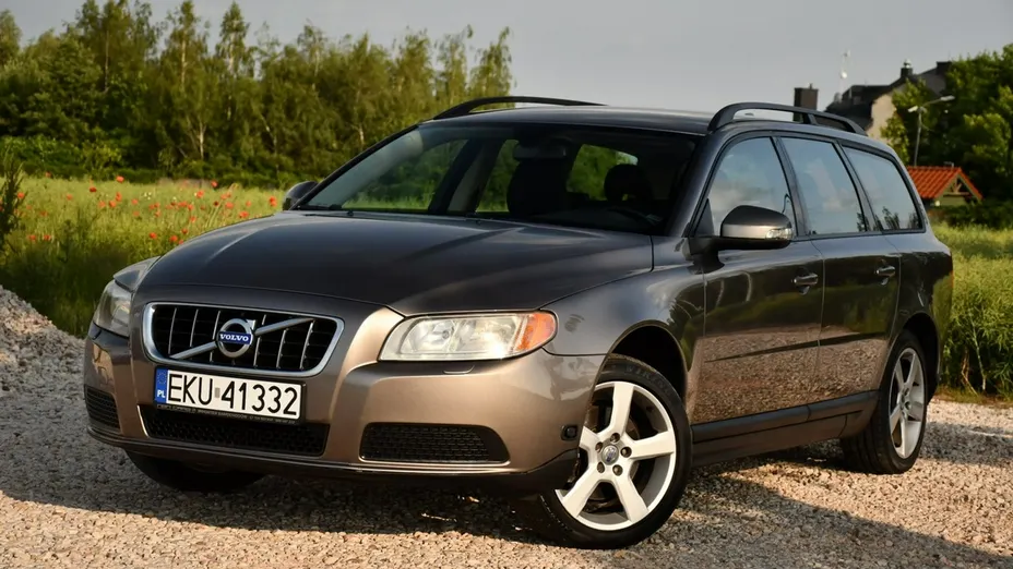 VOLVO V70 -