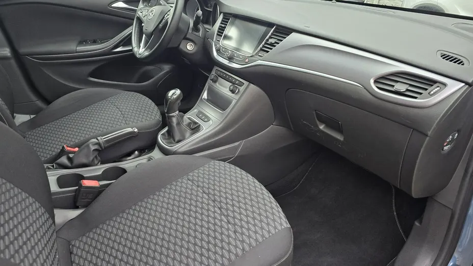 OPEL Astra -