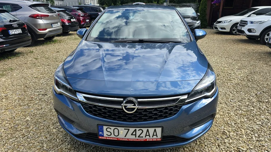 OPEL Astra -