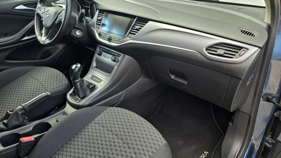 OPEL Astra -