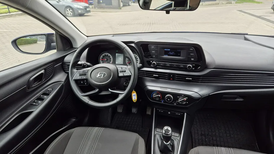 HYUNDAI i20 -