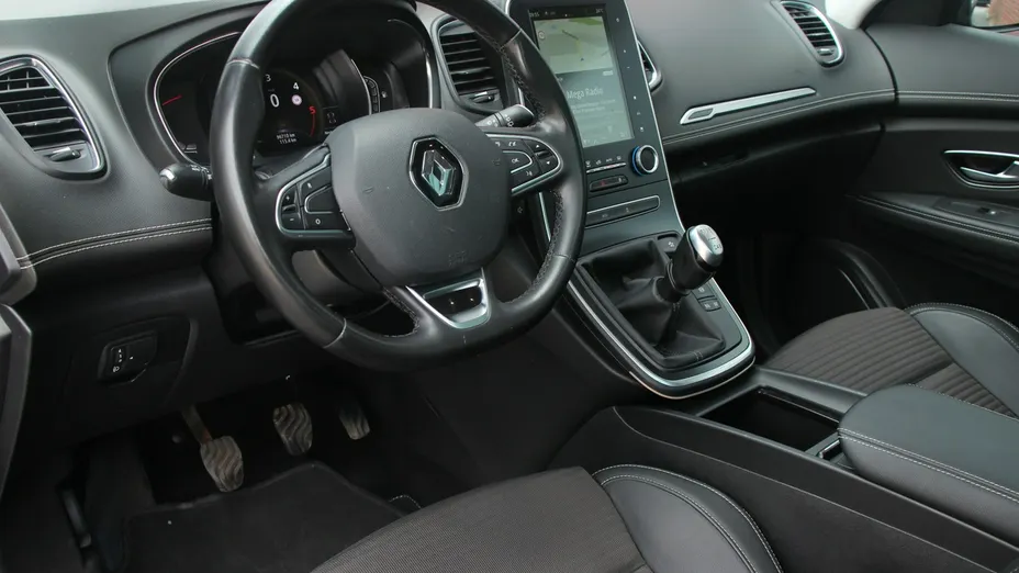 RENAULT Grand Scenic -