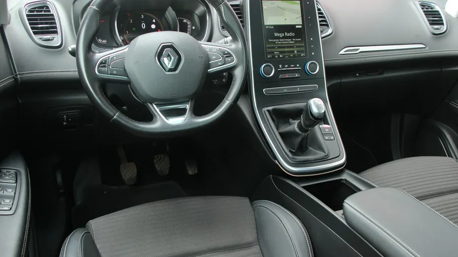 RENAULT Grand Scenic -