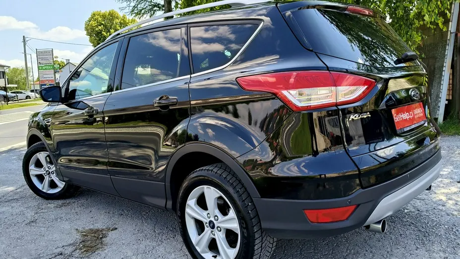 FORD Kuga -