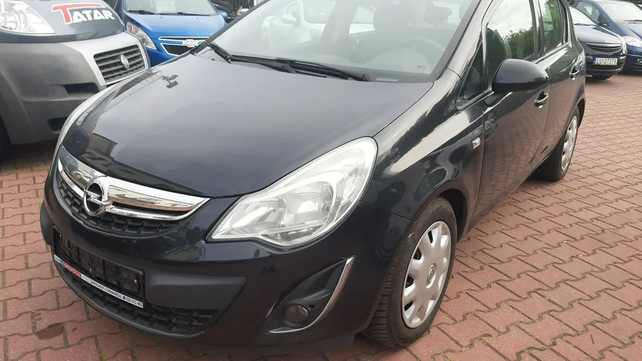 OPEL Corsa -