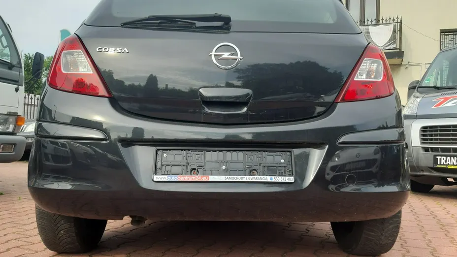 OPEL Corsa -