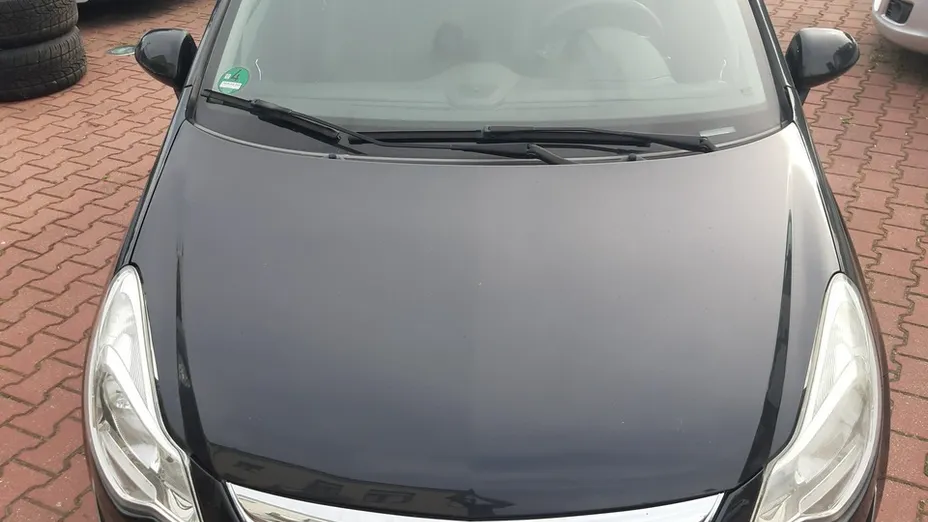 OPEL Corsa -