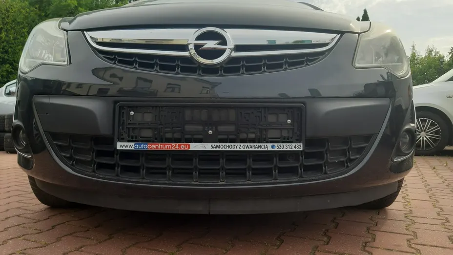 OPEL Corsa -