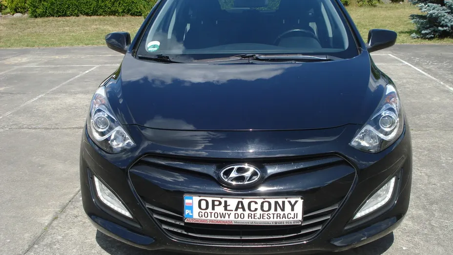 HYUNDAI i30 -