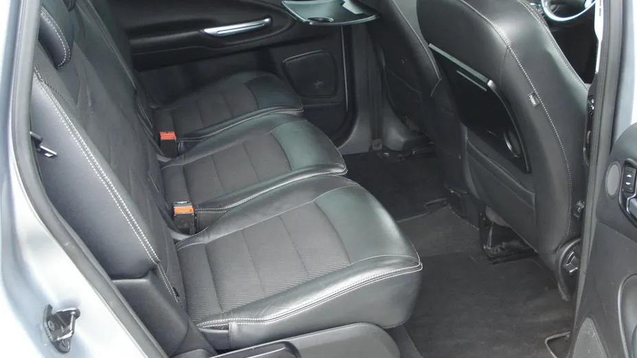 FORD S-MAX -