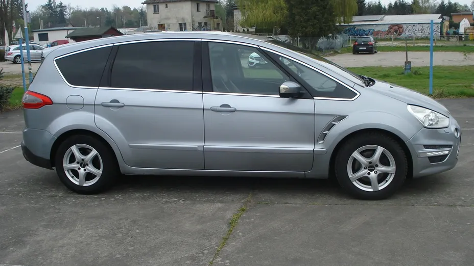 FORD S-MAX -