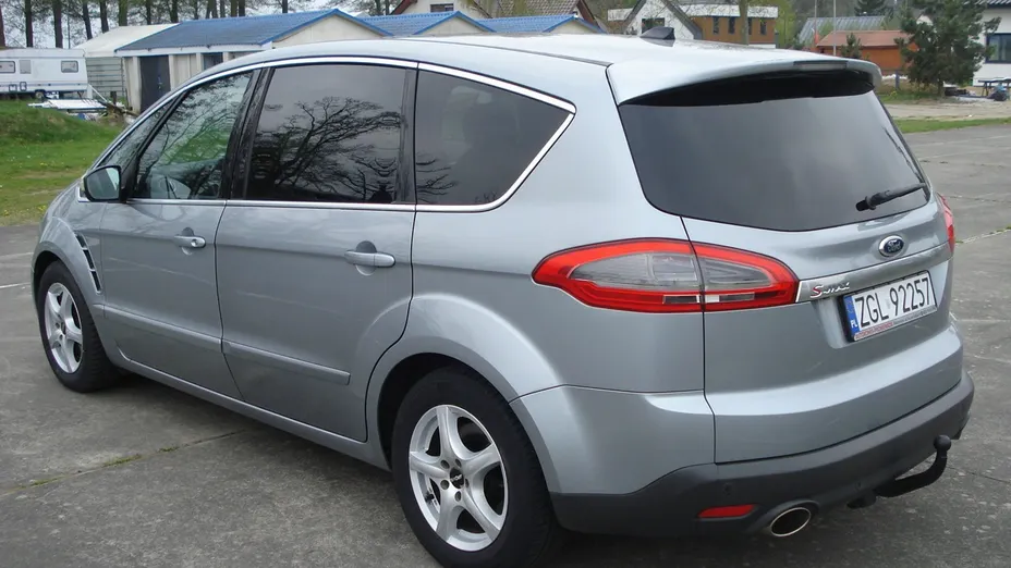 FORD S-MAX -