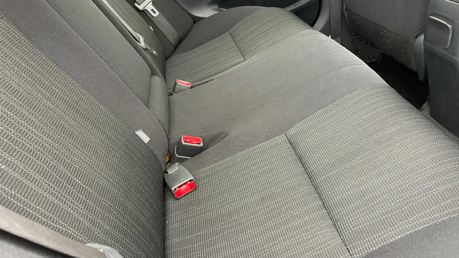 TOYOTA Corolla -