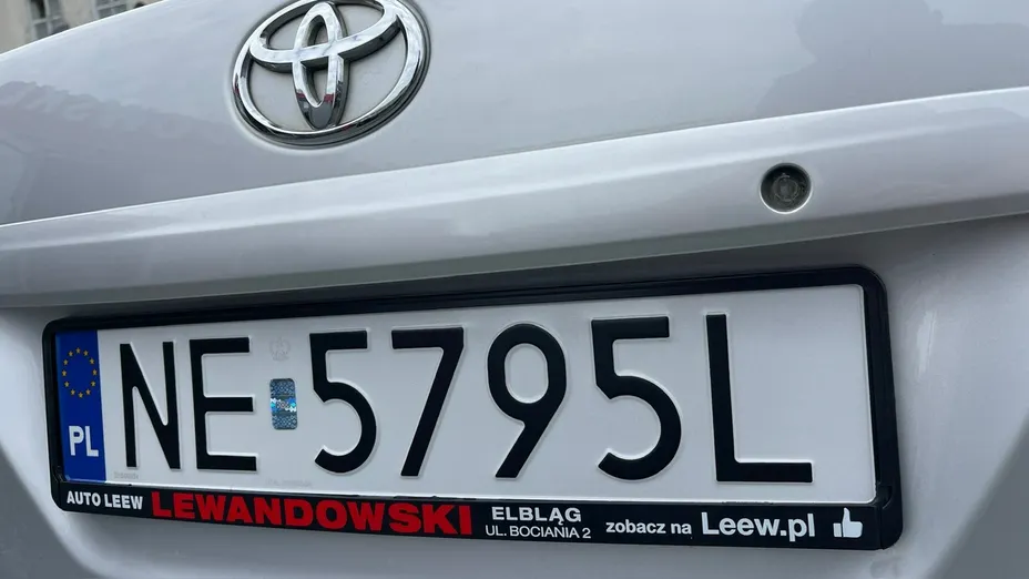 TOYOTA Corolla -