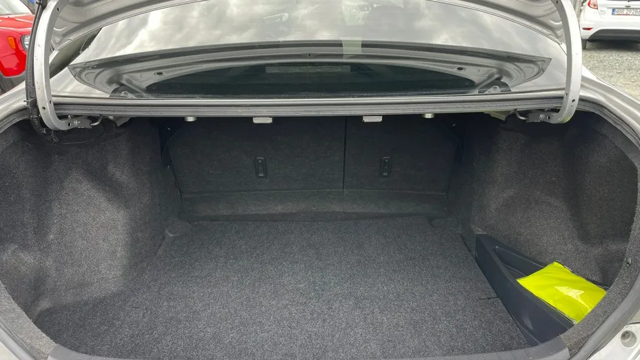 TOYOTA Corolla -