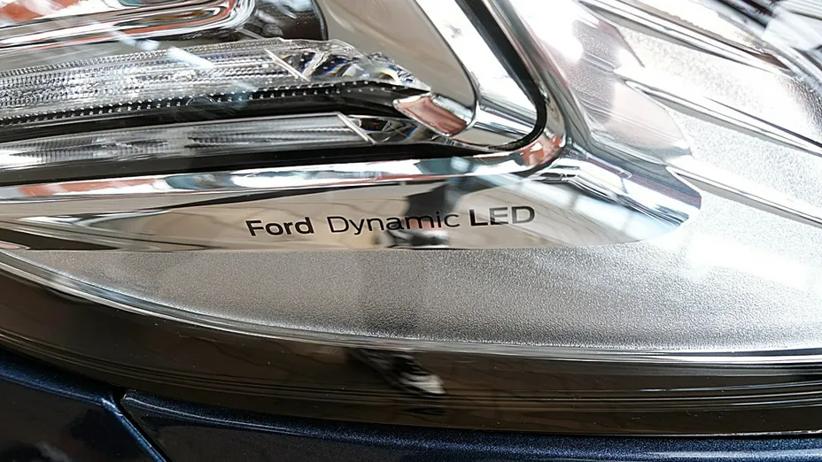 FORD Mondeo -
