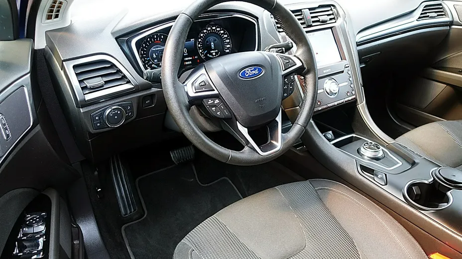 FORD Mondeo -