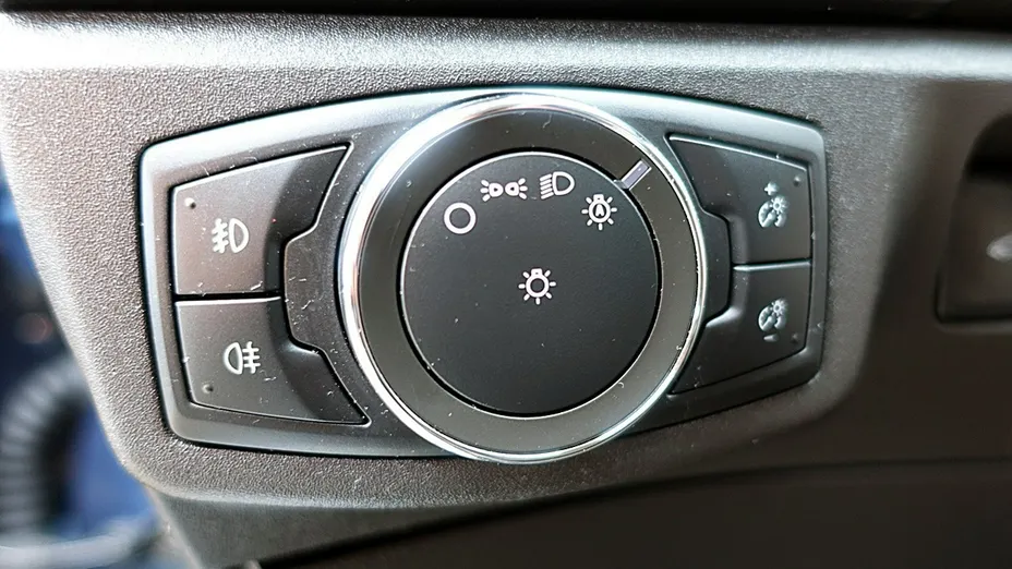 FORD Mondeo -