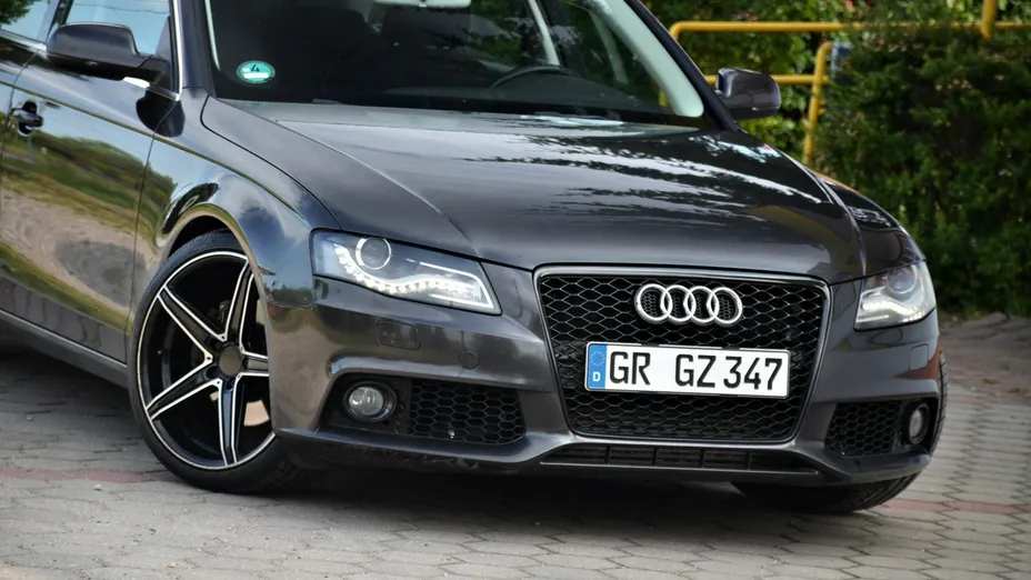 AUDI A4 Avant -