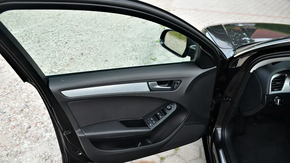 AUDI A4 Avant -