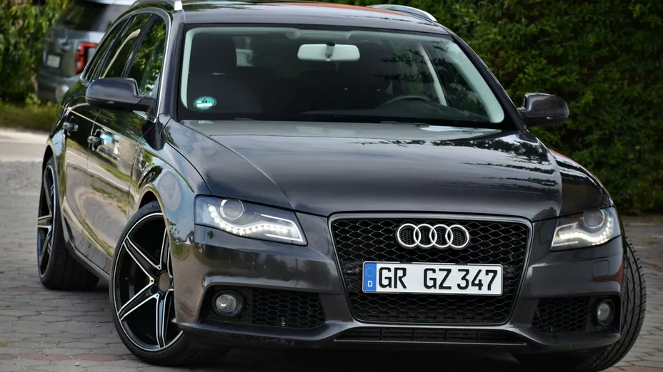 AUDI A4 Avant -
