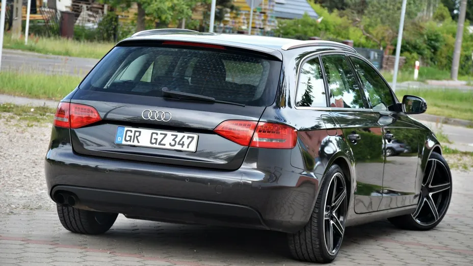 AUDI A4 Avant -