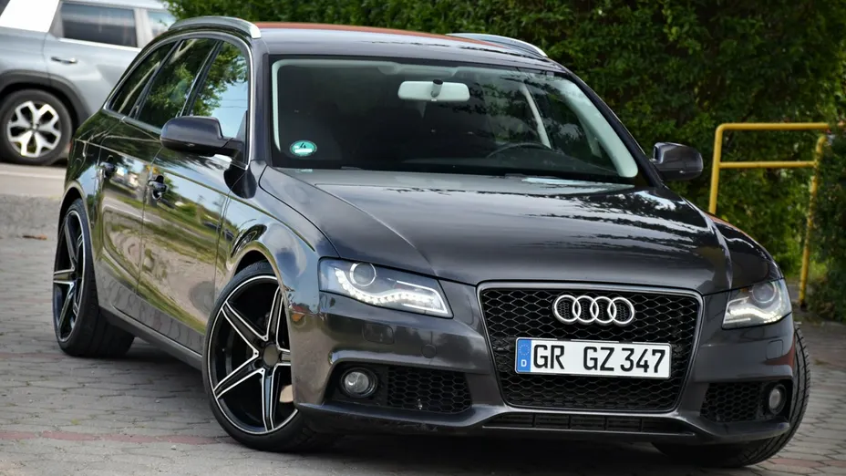 AUDI A4 Avant -