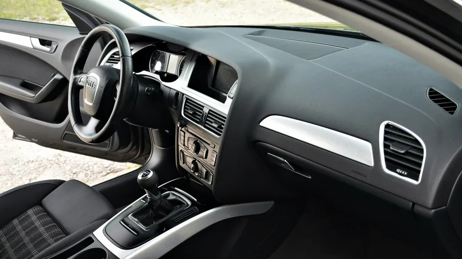 AUDI A4 Avant -