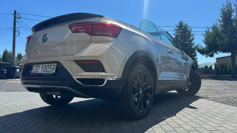 VOLKSWAGEN T-ROC -