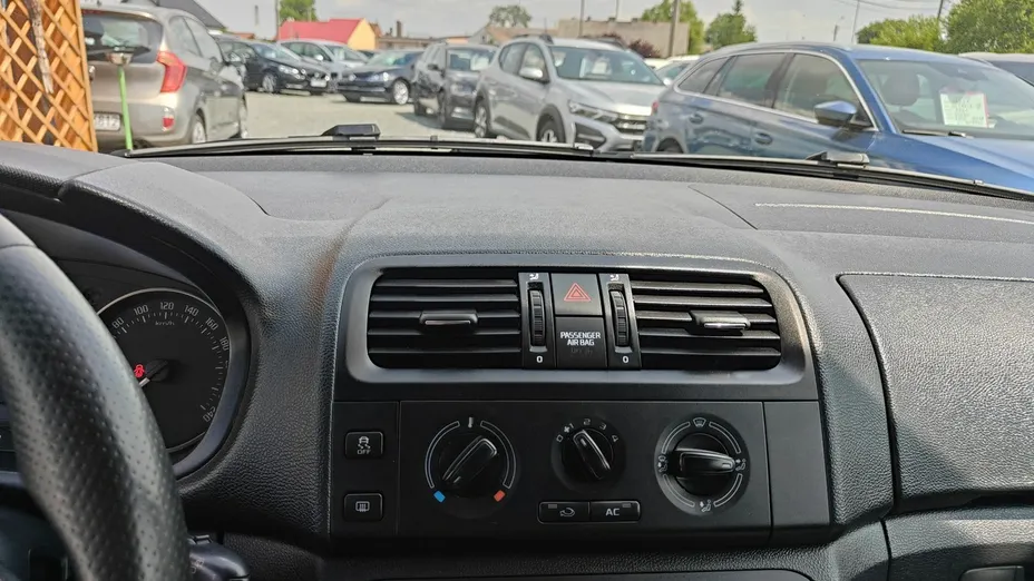SKODA Fabia -
