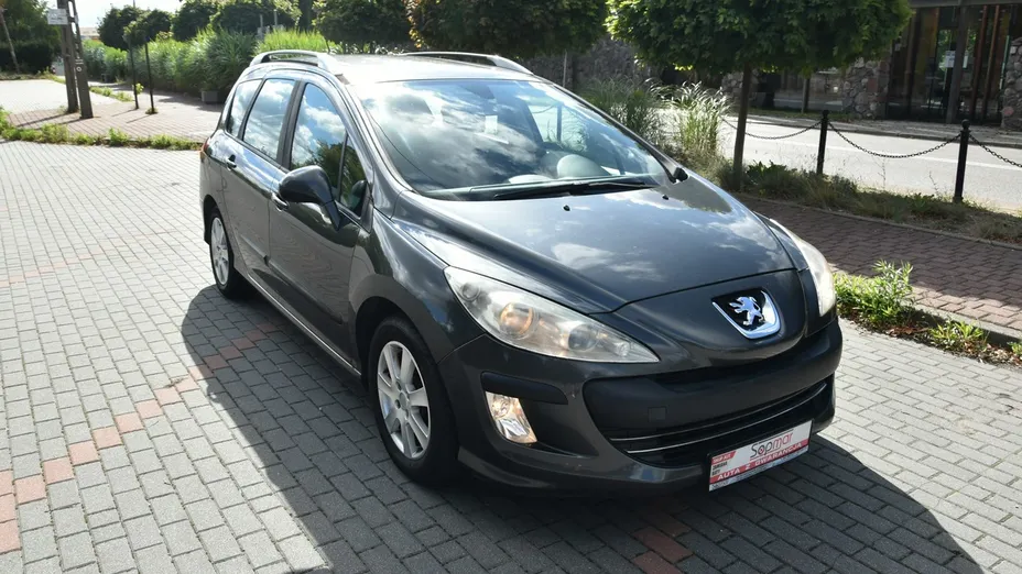 PEUGEOT 308 -