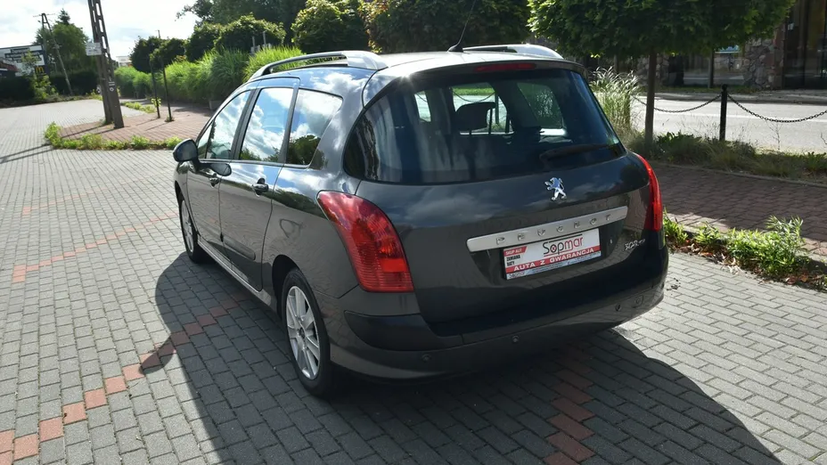 PEUGEOT 308 -