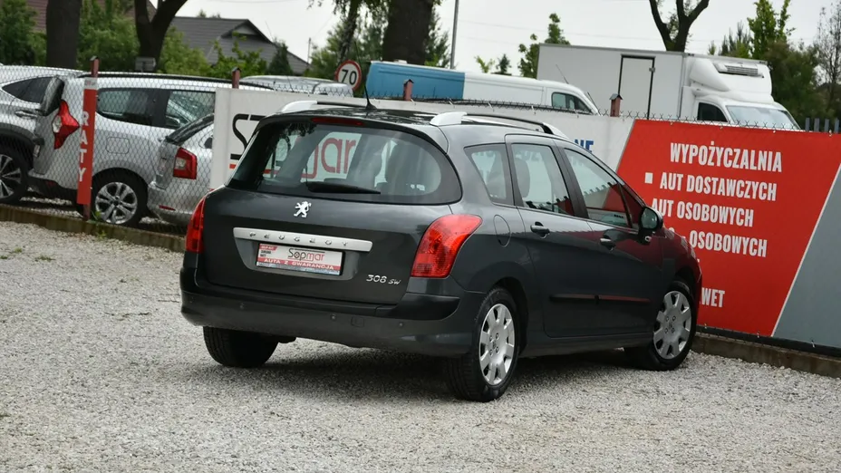 PEUGEOT 308 -