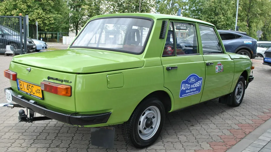 WARTBURG 353 -