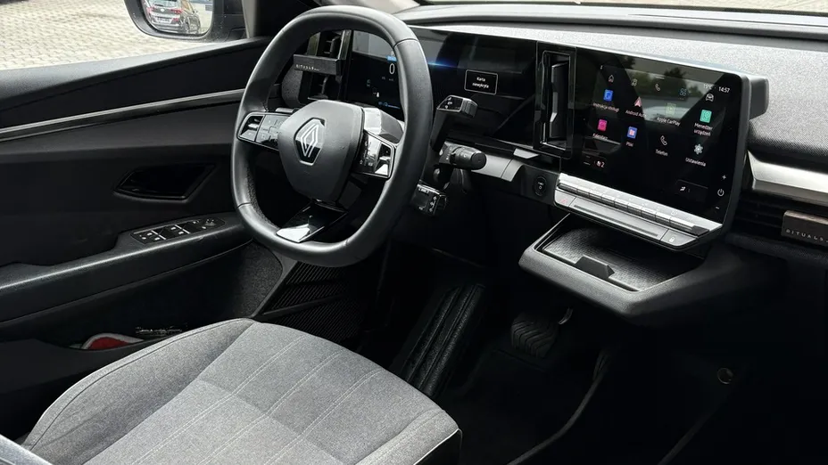 RENAULT Megane -
