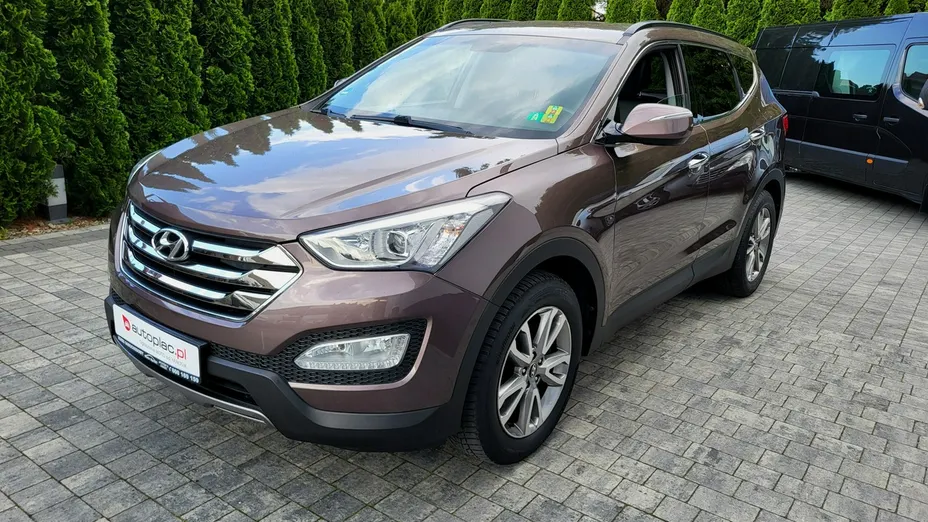 HYUNDAI Santa Fe -