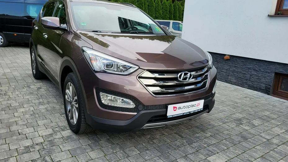 HYUNDAI Santa Fe -