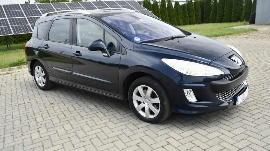 PEUGEOT 308 -