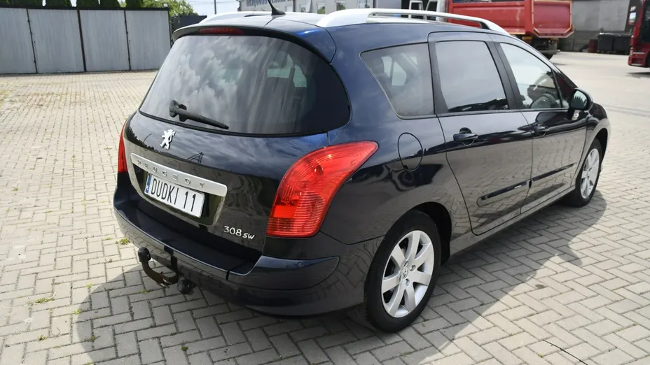 PEUGEOT 308 -