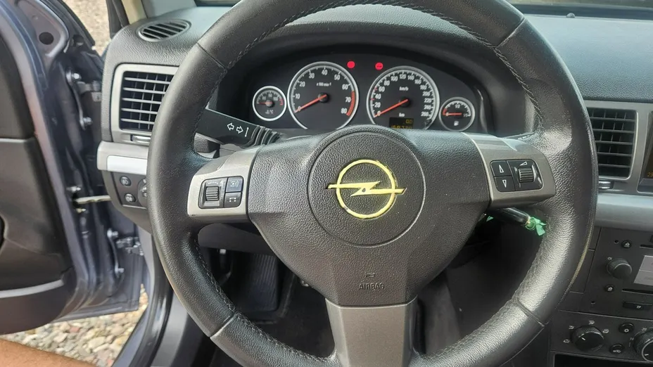 OPEL Vectra -