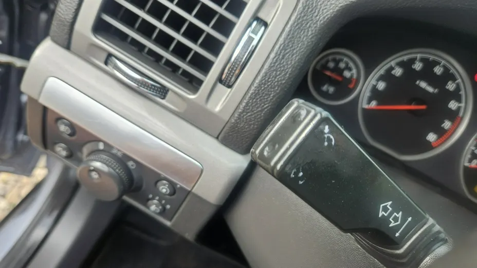 OPEL Vectra -