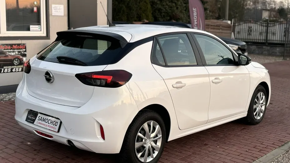 OPEL Corsa -