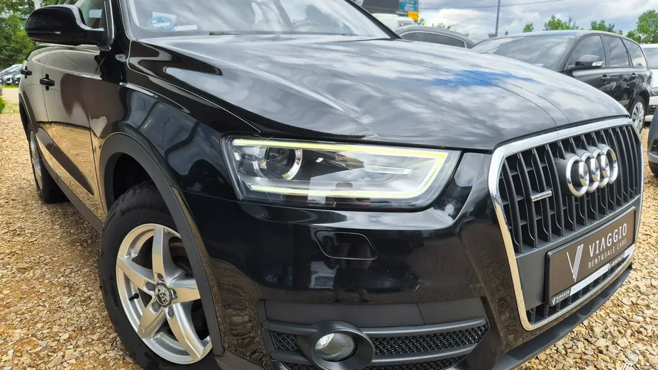 AUDI Q3 -
