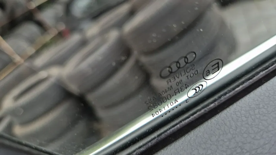 AUDI Q3 -