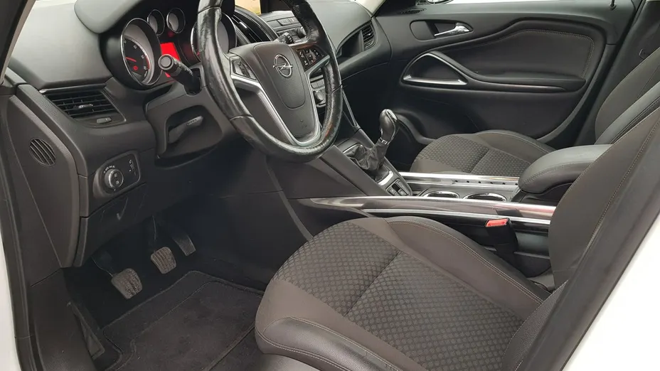 OPEL Zafira -