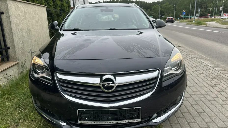 OPEL Insignia -