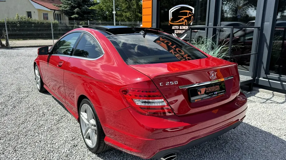 MERCEDES-BENZ C Klasa -