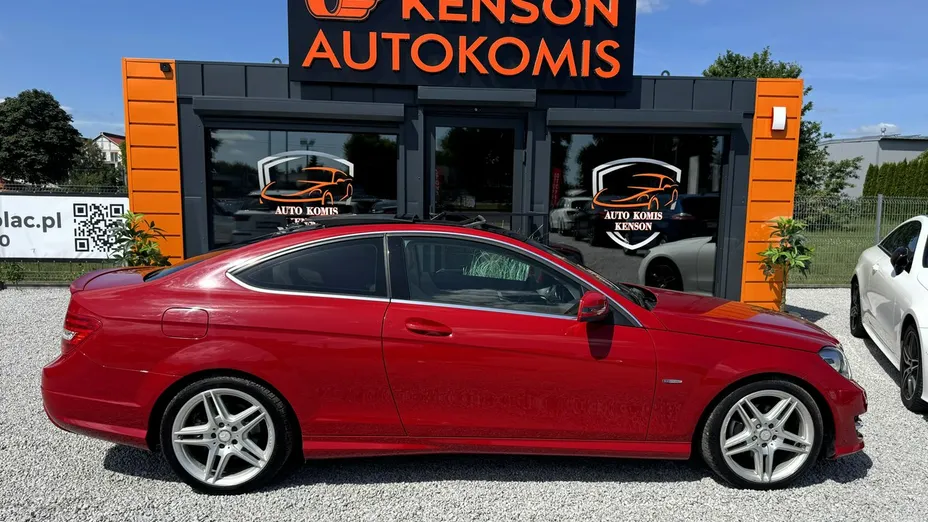 MERCEDES-BENZ C Klasa -